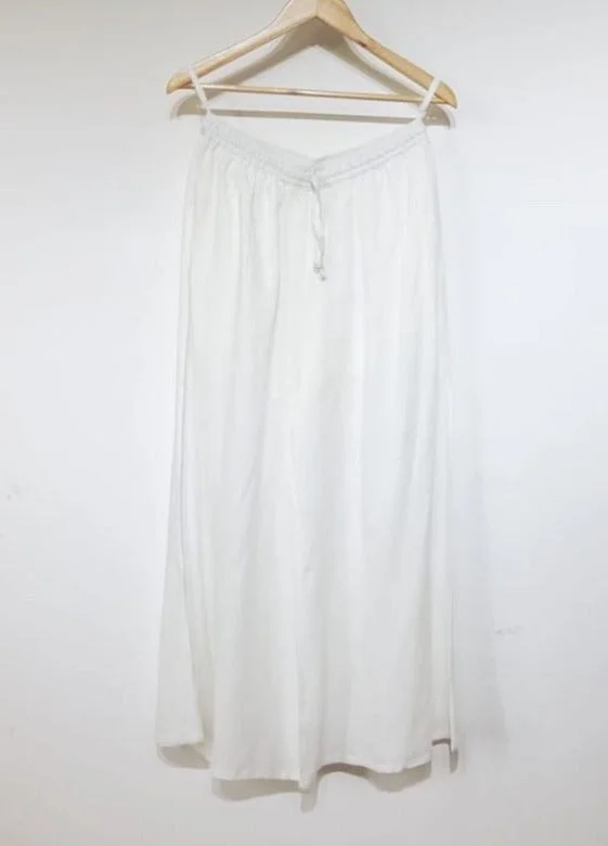 Solid white palazzo pant Fashionable Work Pants