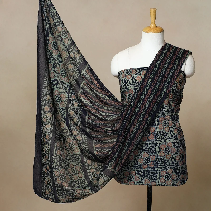 Green - 3pc Cotton Kutch Batik Print Dress Material 14