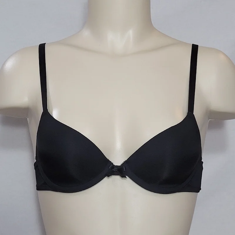 Xhilaration Perfect T-Shirt Convertible Lightly Lined Underwire Bra 32A Black Zippered Front Buttoned Front Snap Front