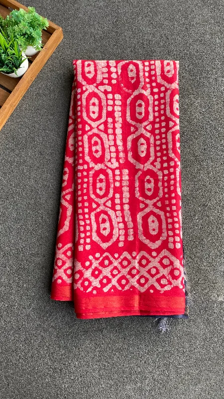 Pink & blue printed cotton saree with blouse Double Button Blouse