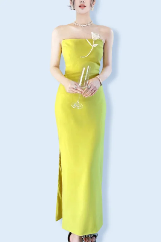 Aishwarya Flower Embellished Maxi Dress Comfortable Pleated Maxi Dress