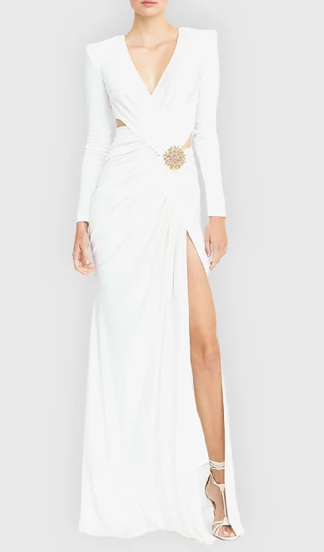 PHENIX BROOCH CUTOUT MAXI DRESS IN WHITE Cozy Knitted Maxi Dress