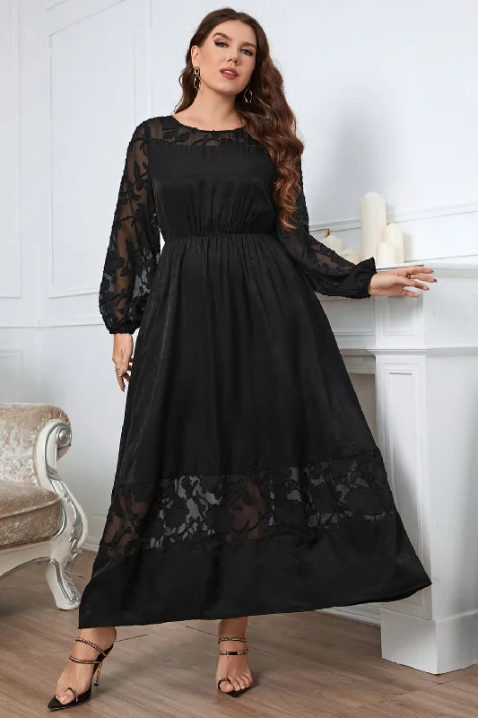 Plus Size Embroidery Round Neck Long Sleeve Maxi Dress Casual Maxi Dress with Pockets