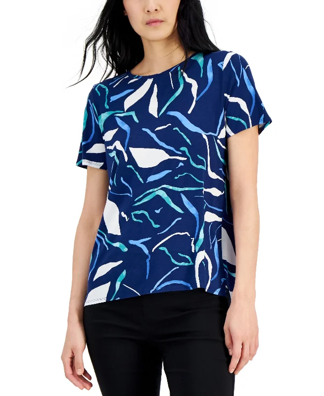 Soft Linear Breeze Navy