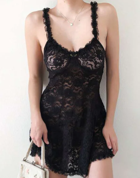 Sexy Lace Frill Hem Spaghetti Strap Hallow Out Mini Dress Stylish Sweetheart Neck Mini Dress