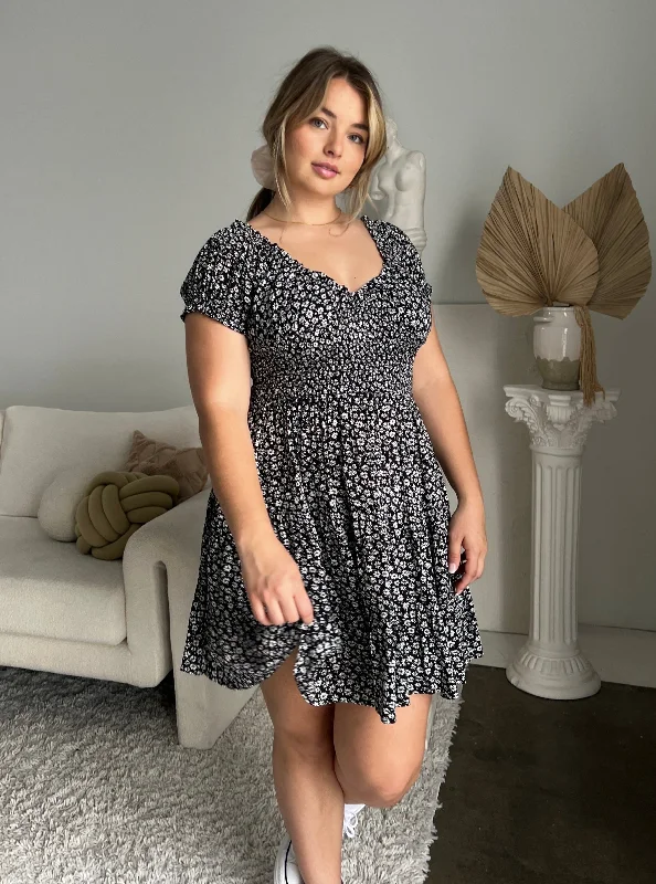 Plus Size Sweetheart Floral Mini Dress Trendy Off-Shoulder Dress Mini