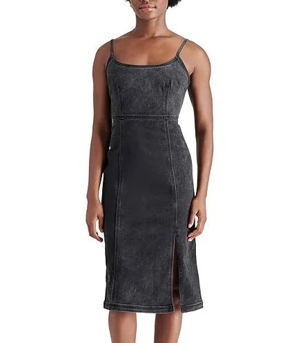 Steve Madden: Giselle Dress in Washed Black