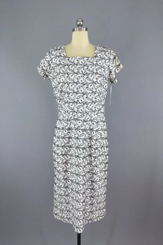 Vintage White Tulip Eyelet Cotton Dress