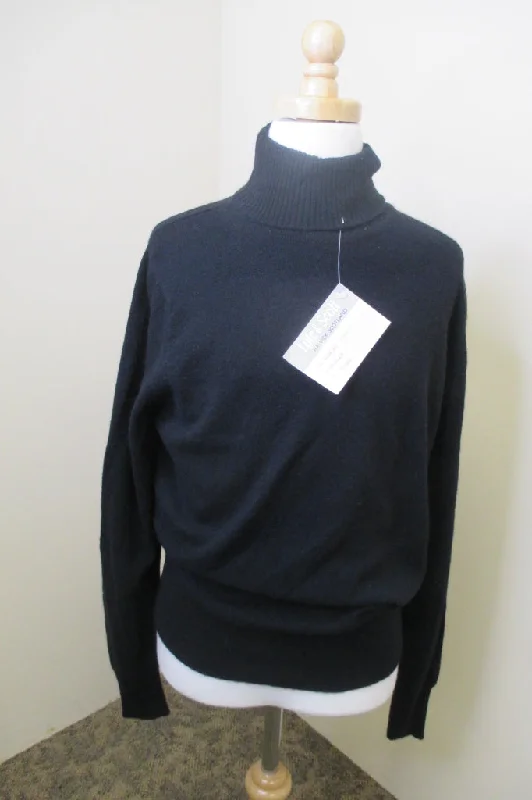 Lyle and Scott Black Cashmere Sweater NWT, Scottish Size 36/US 4 Glossy Satin Silk