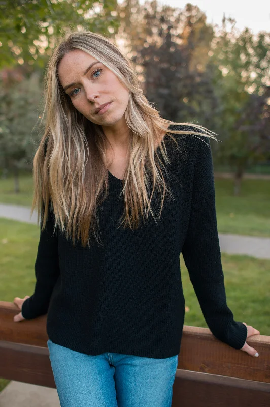The Milo V-Neck Sweater - Black Jersey Fabric Tulle Fabric Batik Fabric