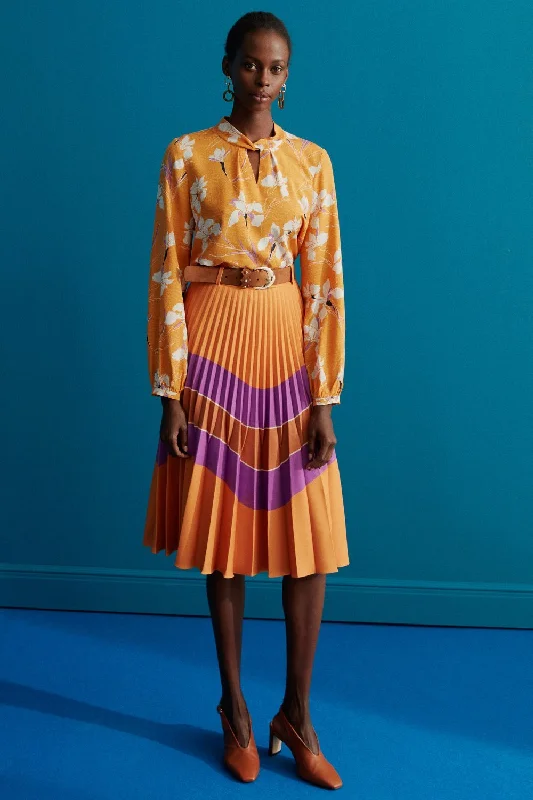 Kenji Skirt button skirt front